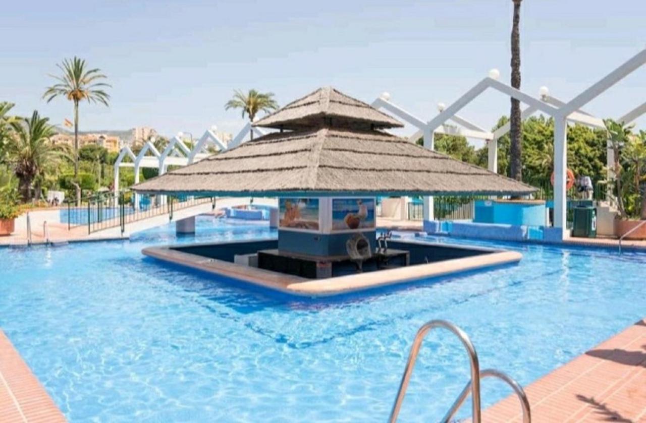 Benalbeach Holidays 贝纳尔马德纳 外观 照片