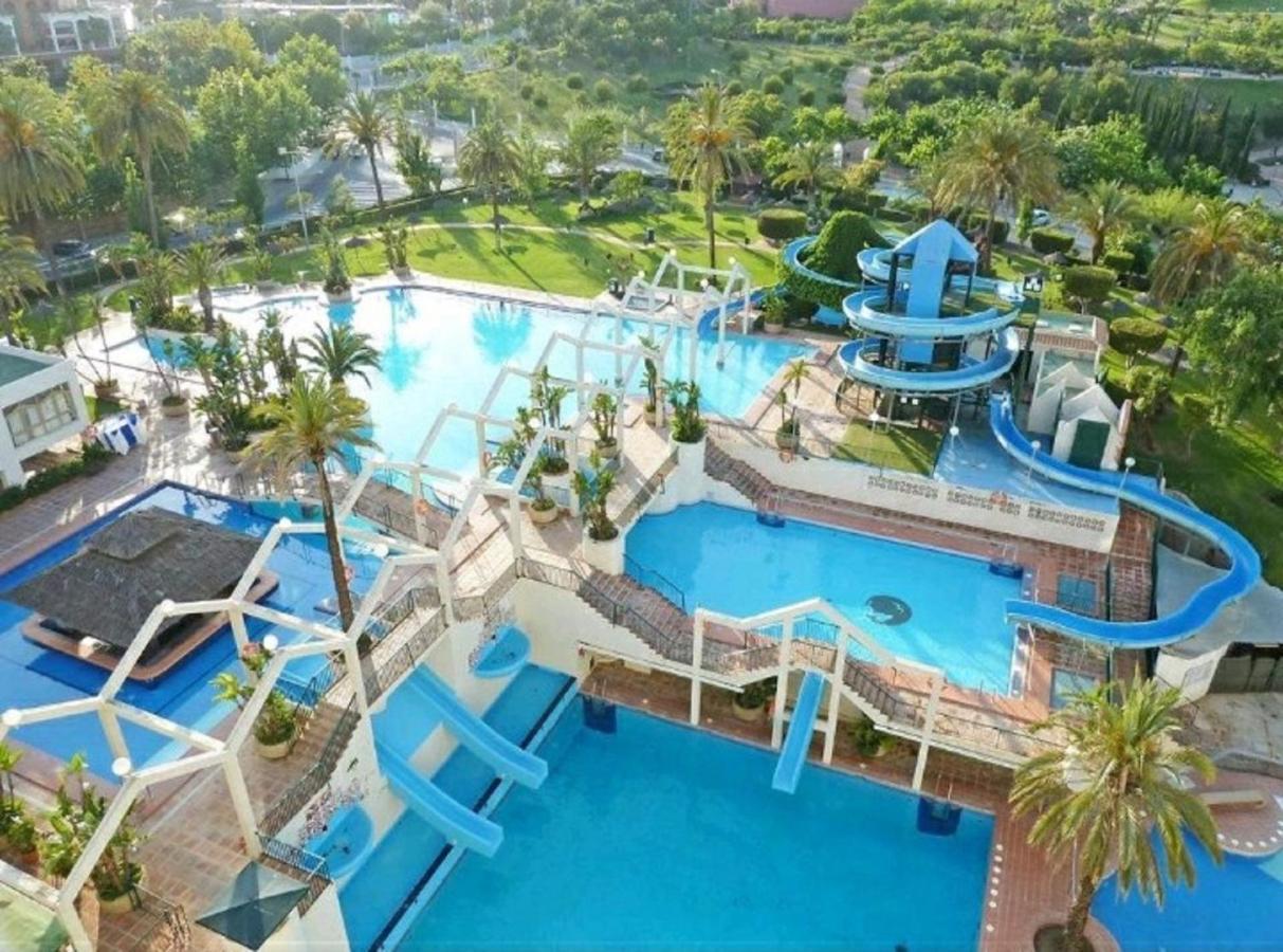 Benalbeach Holidays 贝纳尔马德纳 外观 照片