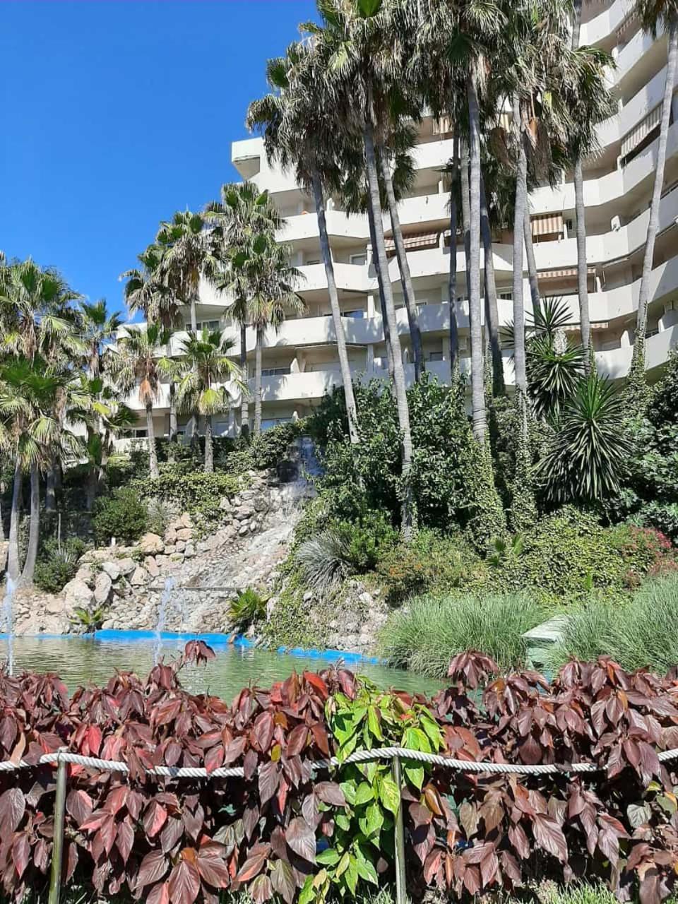 Benalbeach Holidays 贝纳尔马德纳 客房 照片